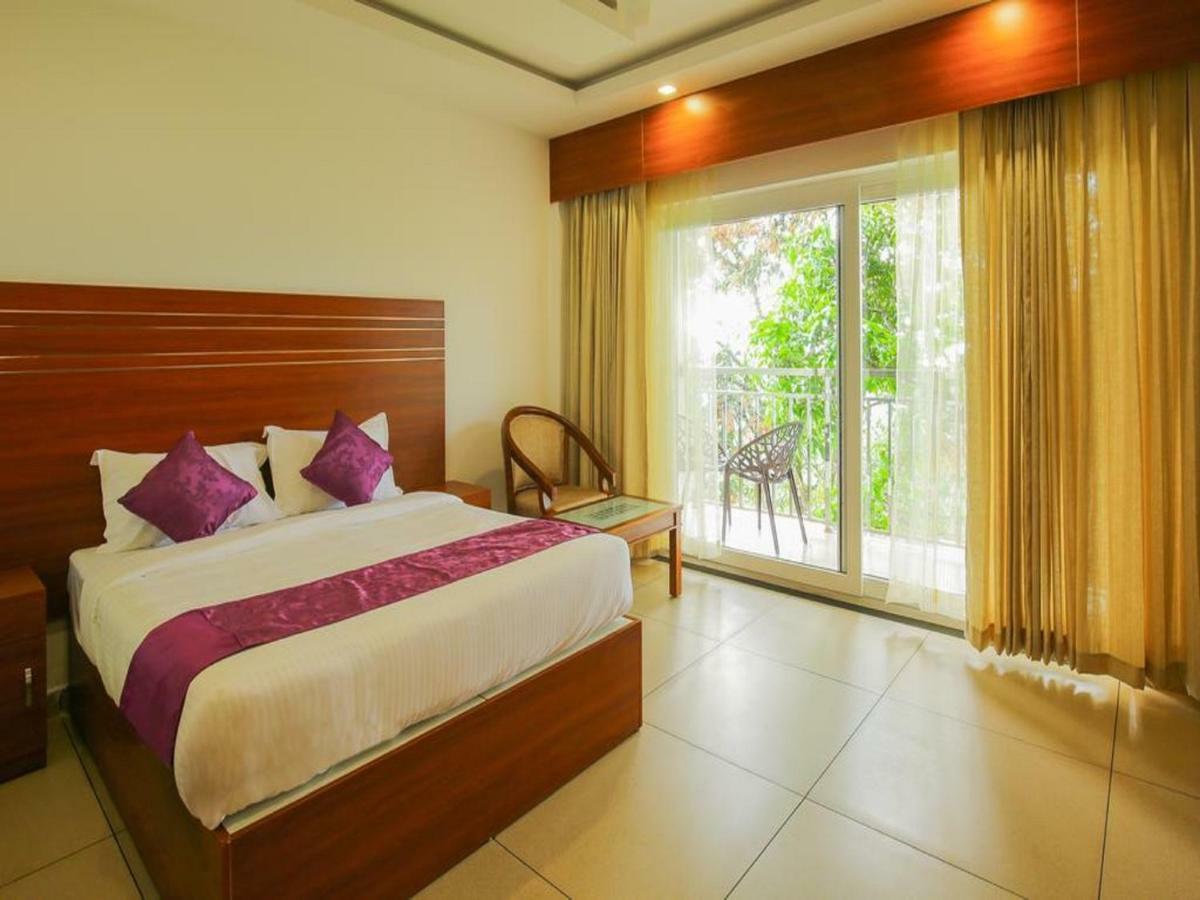 The Lake View Munnar Exterior foto